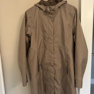 Eddie Bauer light trench coat